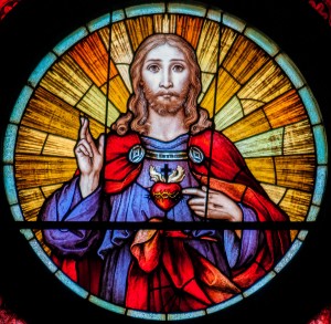 wiki3-Vitral_em_Igreja_Santa_Efigenia